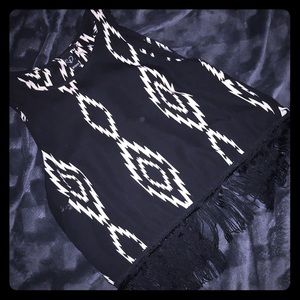 Windsor black and cream patterned crop top